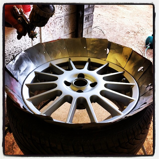 Alloy wheel repair and refurbishment at the Paint Wagon